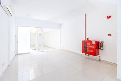 Crawford Court (D7), Shop House #485102031